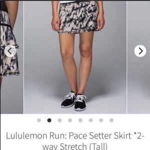 Lululemon 10 Tall Pace Setter Skirt Black Marbled